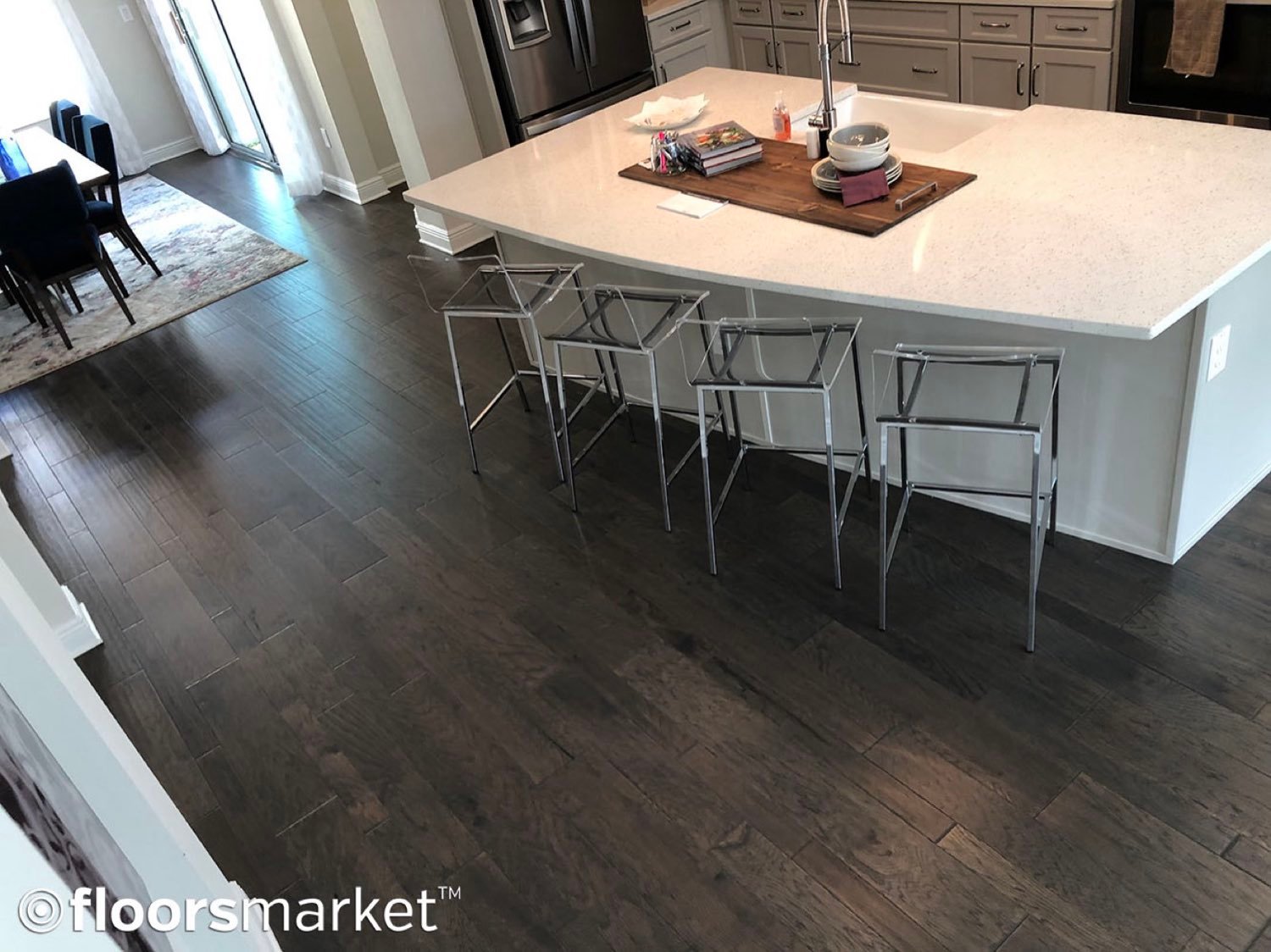 Vinyl plank flooring in a dining room, Tampa FL